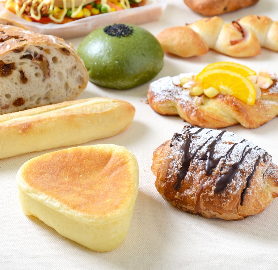 見た目にも楽しいパン屋です